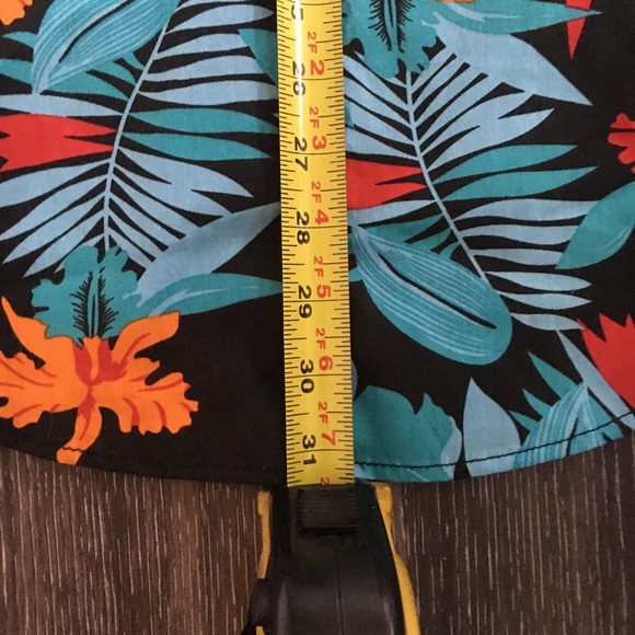 Hawaiian Coastal Shirt Size Medium Men’s - Picture 4 of 8